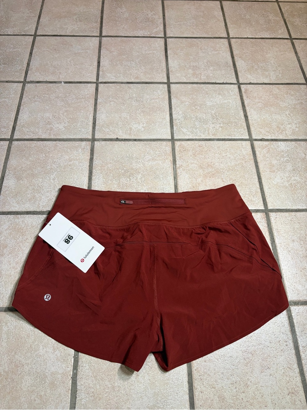 NWT Lululemon Speed Up High-Rise Short *2.5" Updated Mesh Vent Cranberry Charm L - Picture 7 of 8
